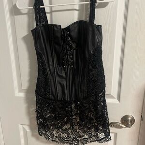 NWOT Pleather and Lace corset ie on front zippered on back ,